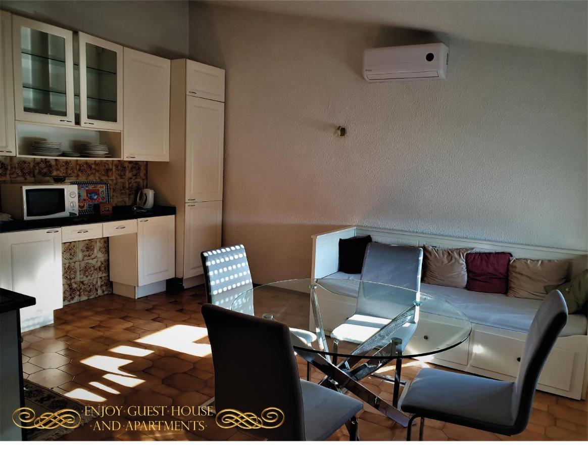 Enjoy Guest House Gmr ギマランイス エクステリア 写真